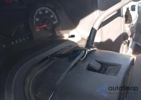 2011 Ford E-150 Commercial z USA, uszkodzony, nr VIN 1FTNE1EW0BDA11828